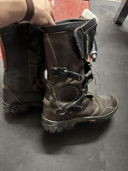 Botas Falco Adventure tamanho 42