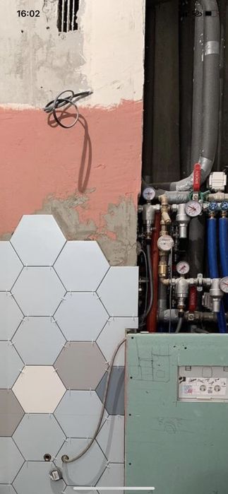 Электрика , сантехника, малярные работы.