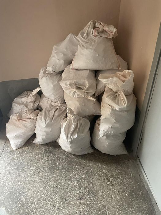 Вивіз будівельного сміття зіл бус камаз