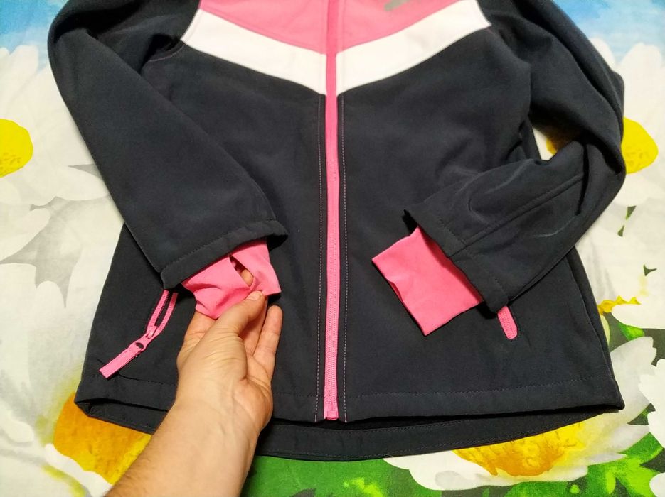 Брендова,стильна,термо куртка софтшелл для дівчинки 9-10 р-Y.F.K.