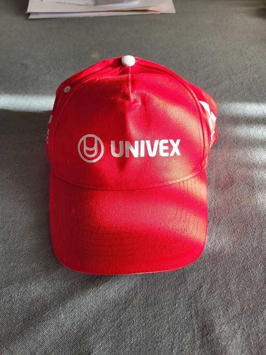 Boné Univex Mitsubishi