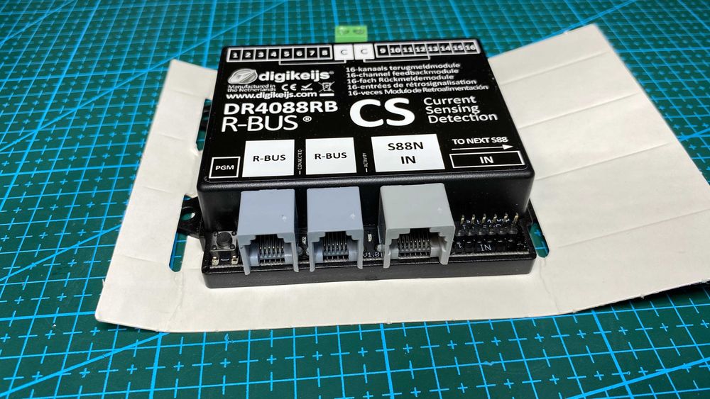 Digikeijs DR4088RB-CS 16-kanałowy detektor zajętości toru S88N