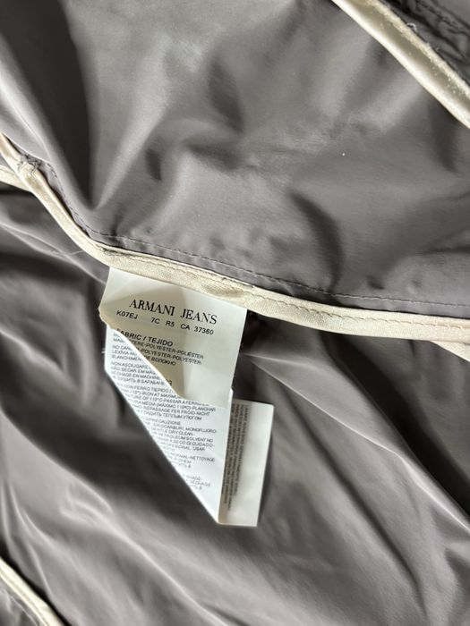 Plaszczyk lekki Armani rozmiar 44 XXL