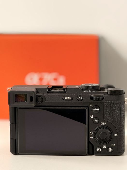 Sony a7c II pouco uso como nova