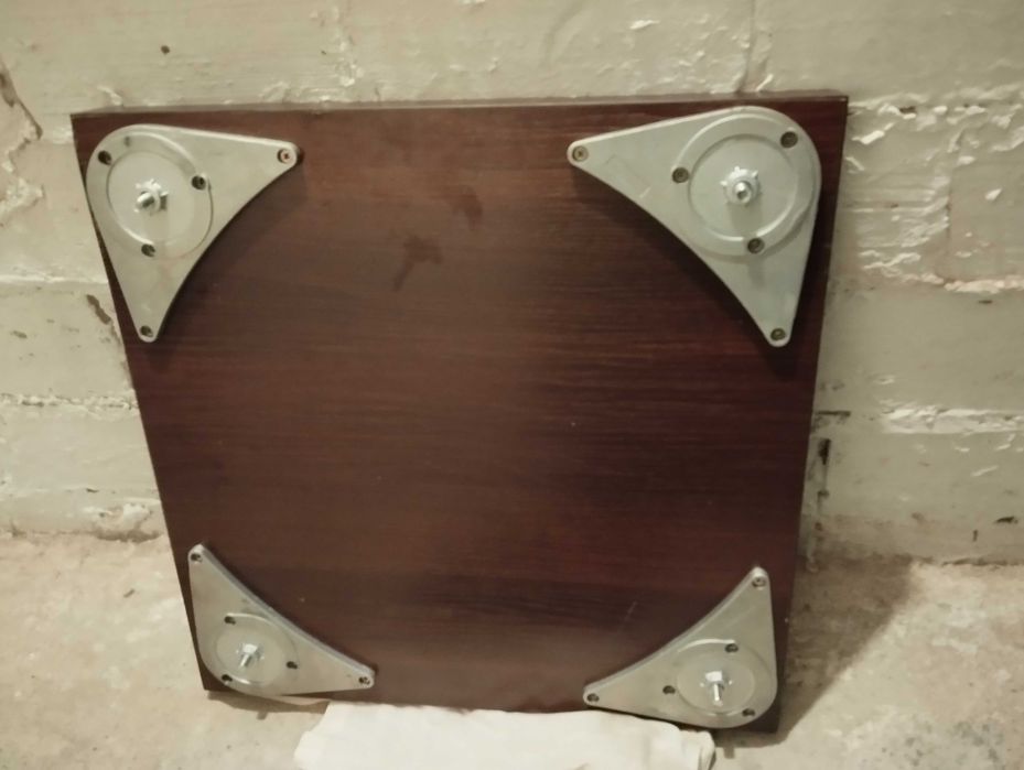 Stolik blat 50x50 cm venge