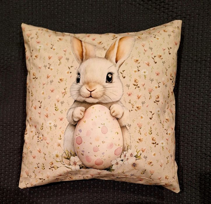Poszewka dekoracyjna z motywem wielkanocnym