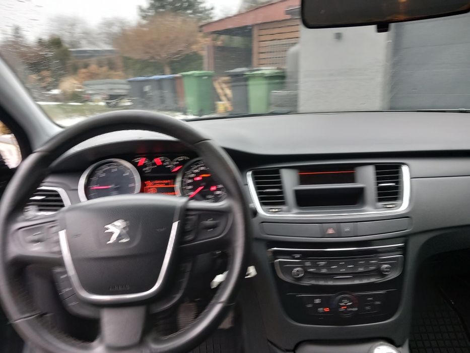 Zadbany ,klima sprawna ,po serwisie  olejowym,nowy akumulator