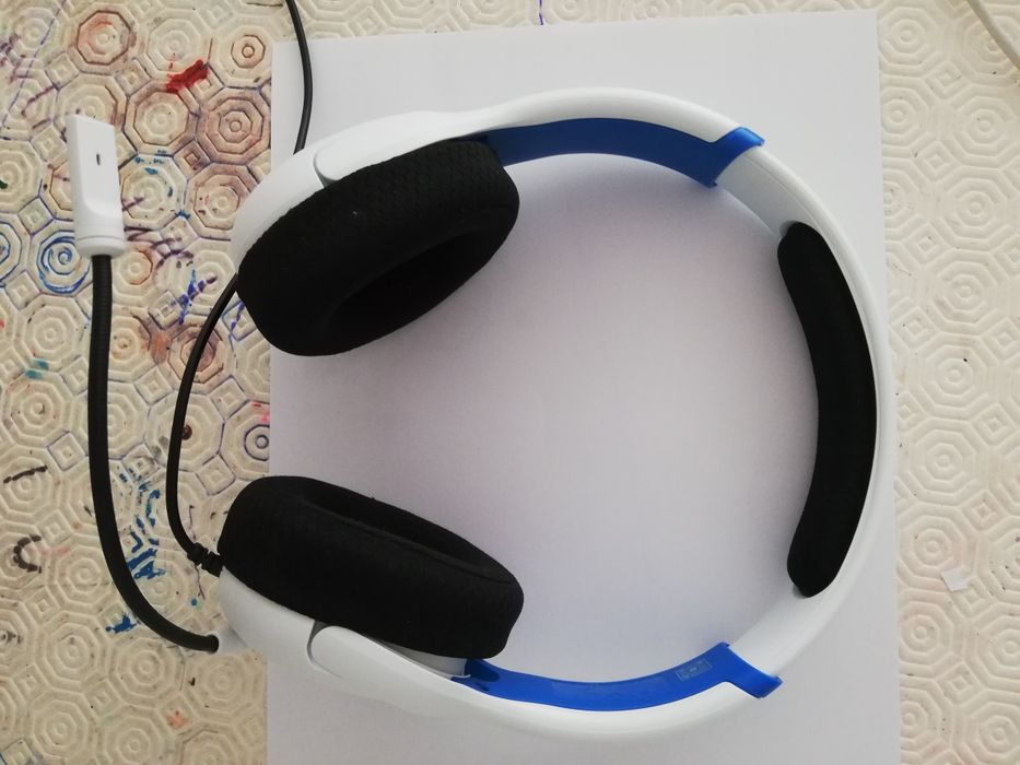 Auscultador gaming  com defeito