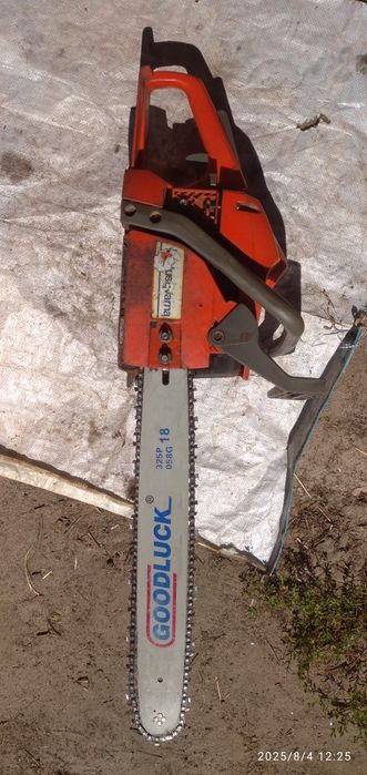 Бензопила Хусварна 137,ціна 2010грн. стоїть новий мотор,можливий обмін