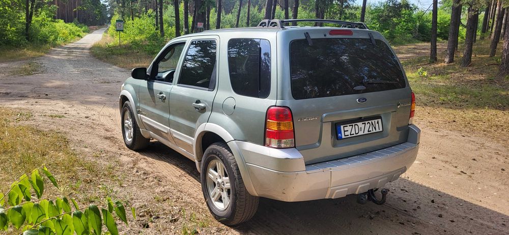 Ford Escape Hybrid 2005 (Maverick, Tribute)