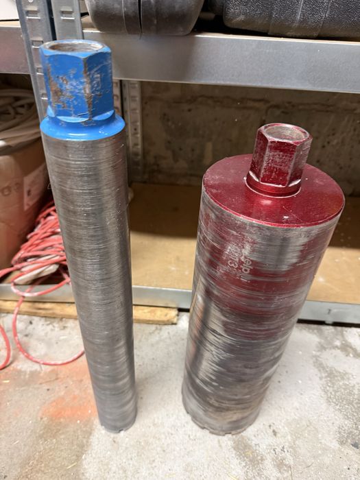 Wiertnica AGP DM52D + WIERTLO 130 i 68