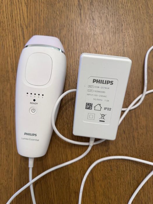 Sprzedam Depilator IPL Philips Lumea Essential