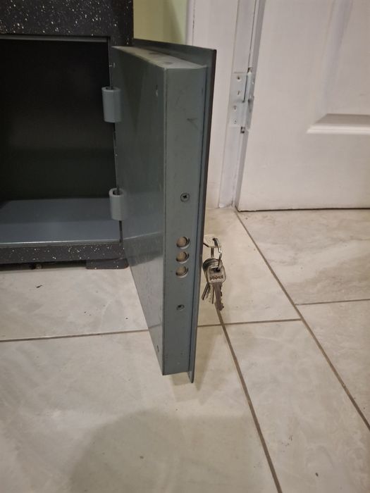 Сейф  бухгалтерський Дніпро