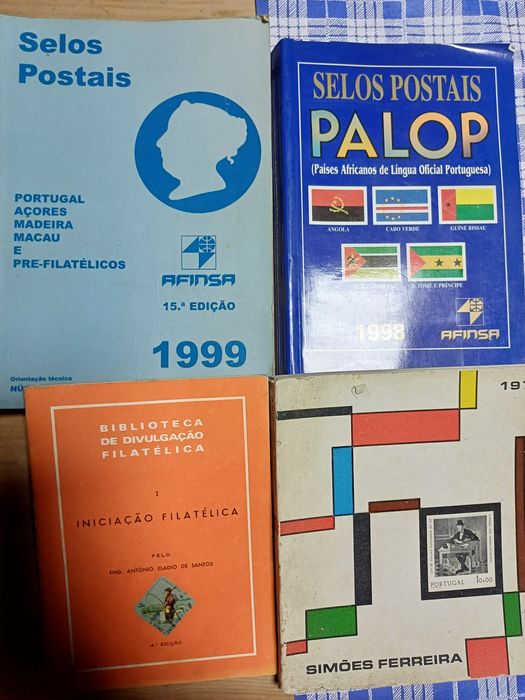 Livros e folhetos de selos