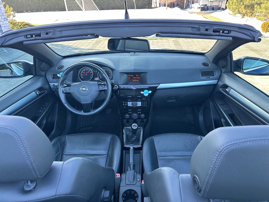Opel Astra H TwinTop_Kabriolet 1,6 Benzyna_Skóry_Parktronik