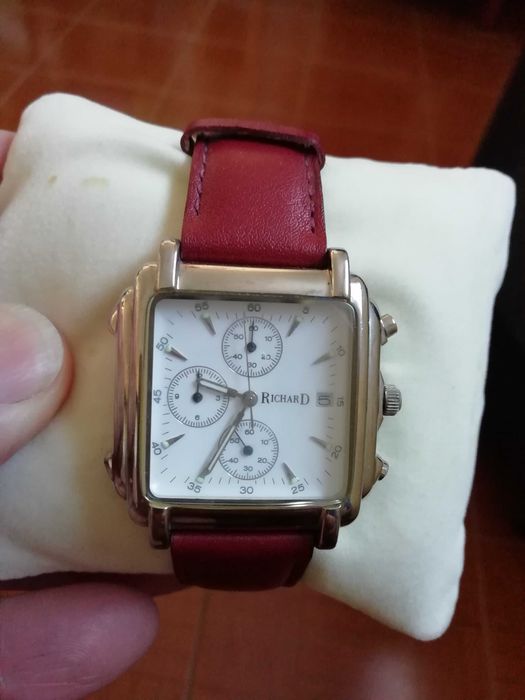 Vendo dois Relogios  Richard
