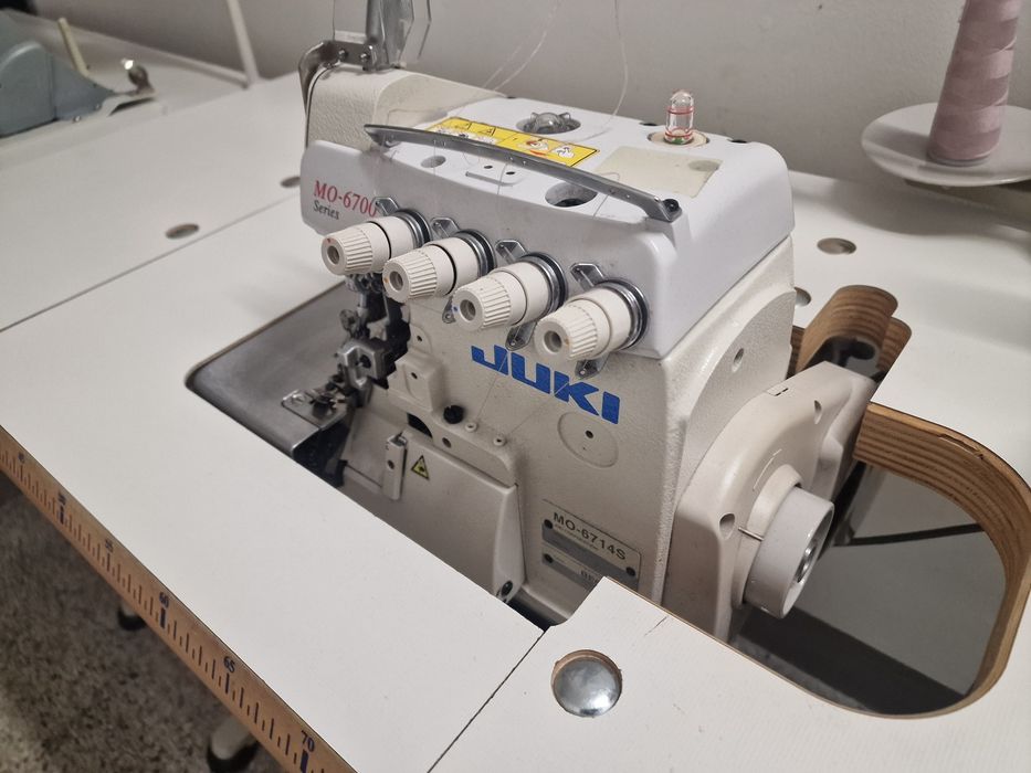 Overlock Juki MO 6700 4 nitkowy 230V