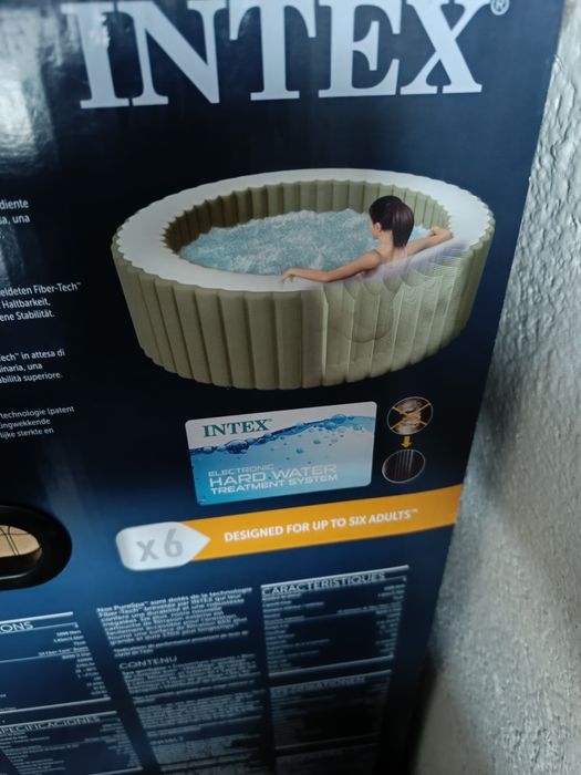 PureSpa  Intex de 6 pessoas