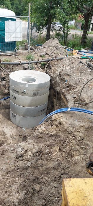 Przyłącza wody i kanalizacji Łódź, Budowa sieci, awarie, przewierty