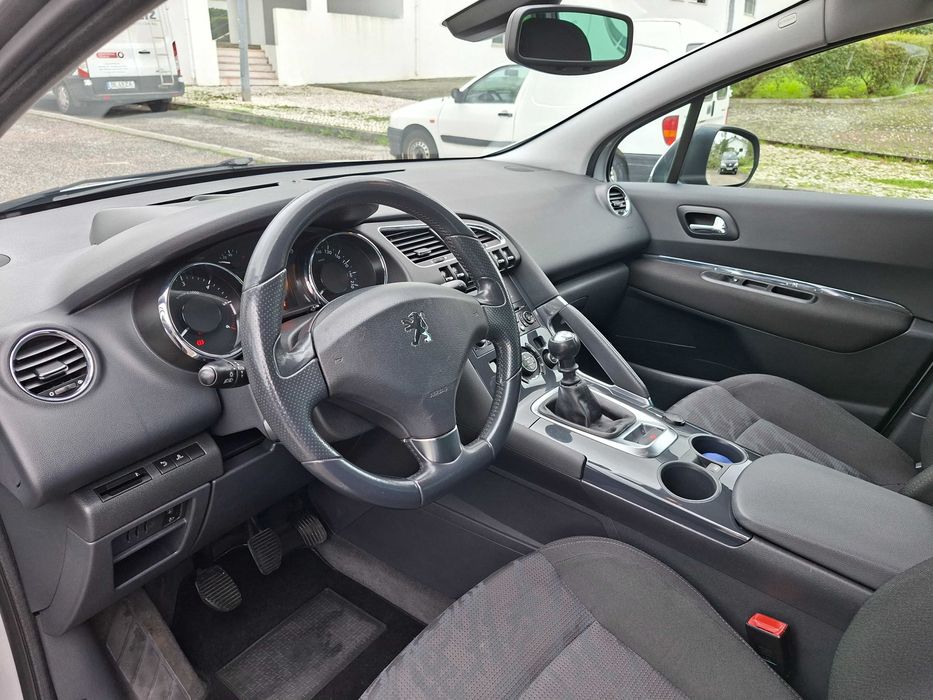 Peugeot 3008 1.6 HDi | 2009 | Económico e Espaçoso