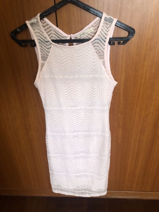 Vestido justo com padrão