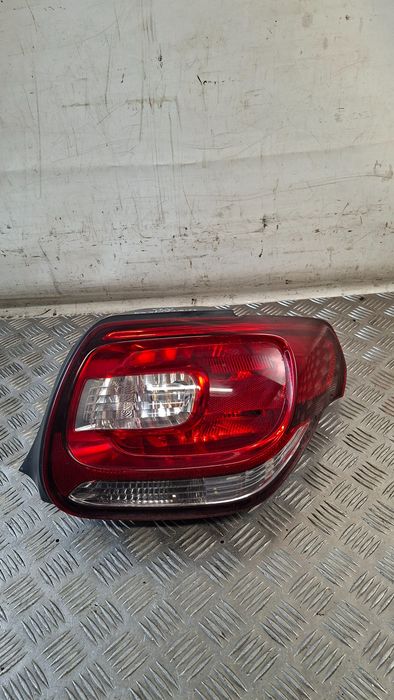 Lampa Prawy Tył Citroen Ds