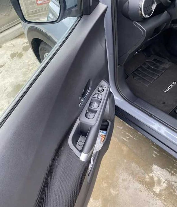 Nissan Kicks  2021