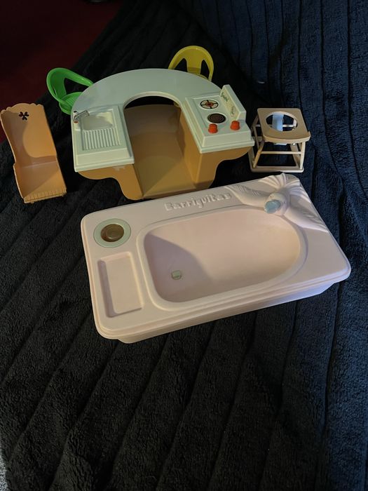 Barriguitas brinquedos - cozinha , banheira ,cadeiras