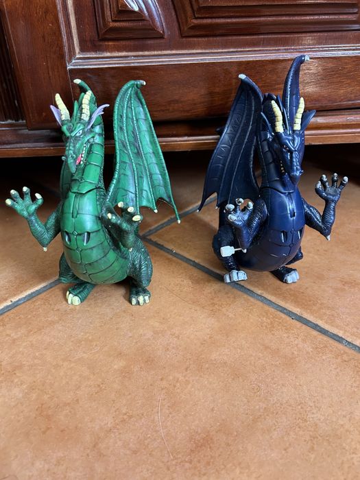 Disney heroes famosa merlin dragões