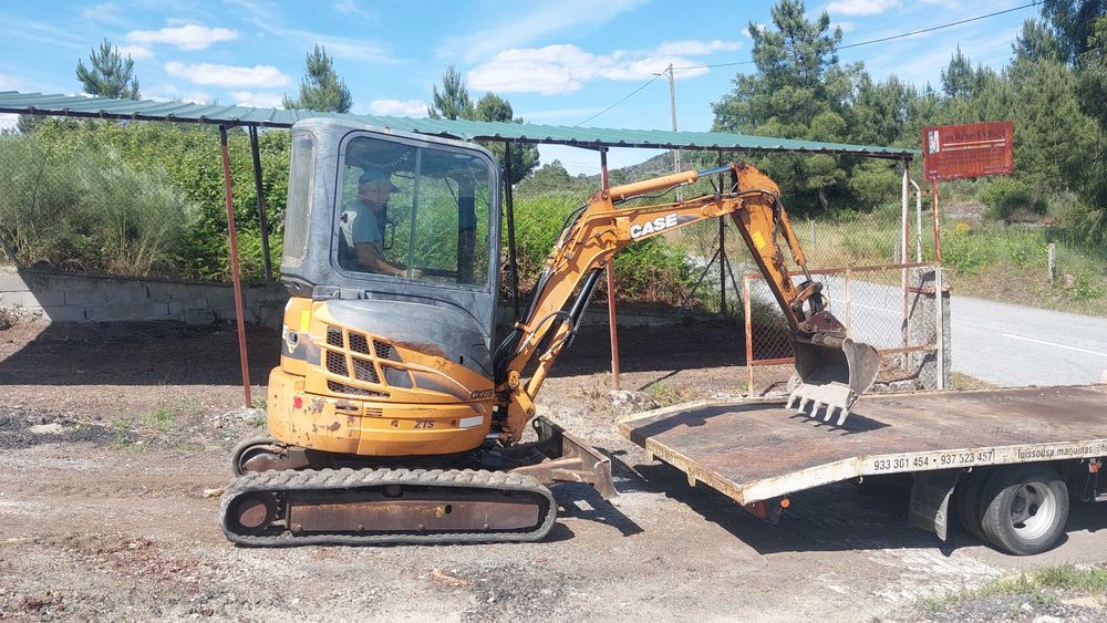 Escavadora de rastos Case cx27