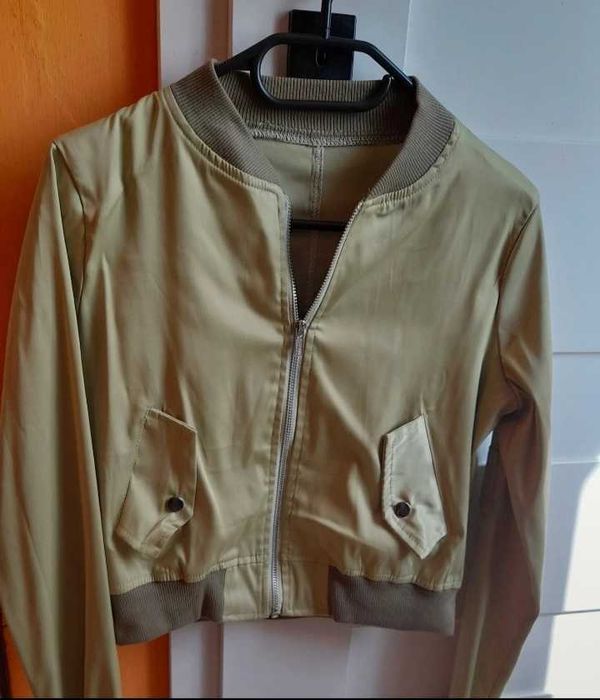 Bluza dla dziewczyny damska krótka sportowa