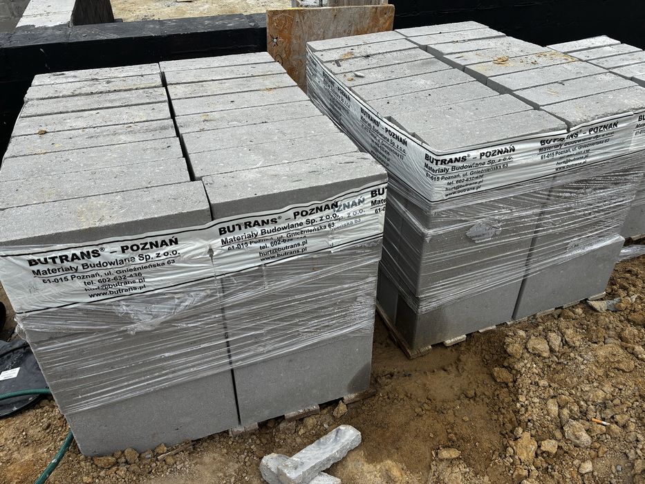 Bloczki betonowe fundamentowe 1 kat. M6 kanoldy