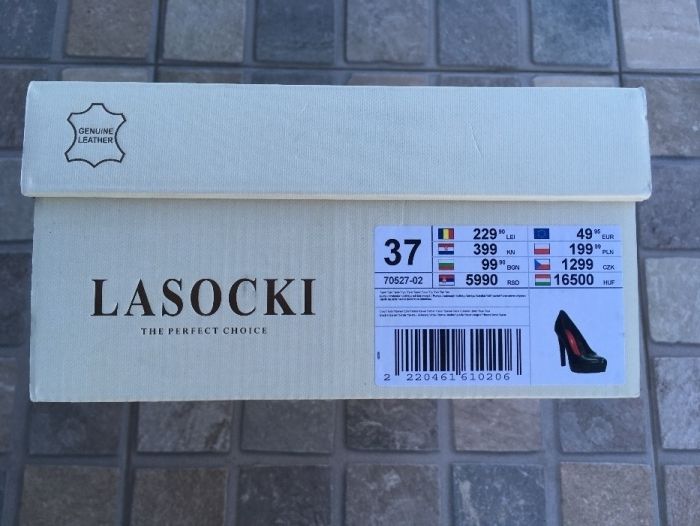 NOWE Czarne buty damskie