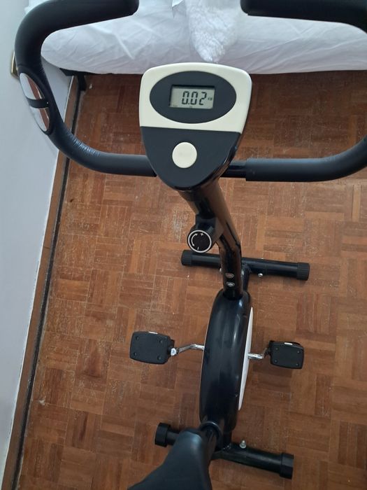 Stationary Bicycle447014717065809921