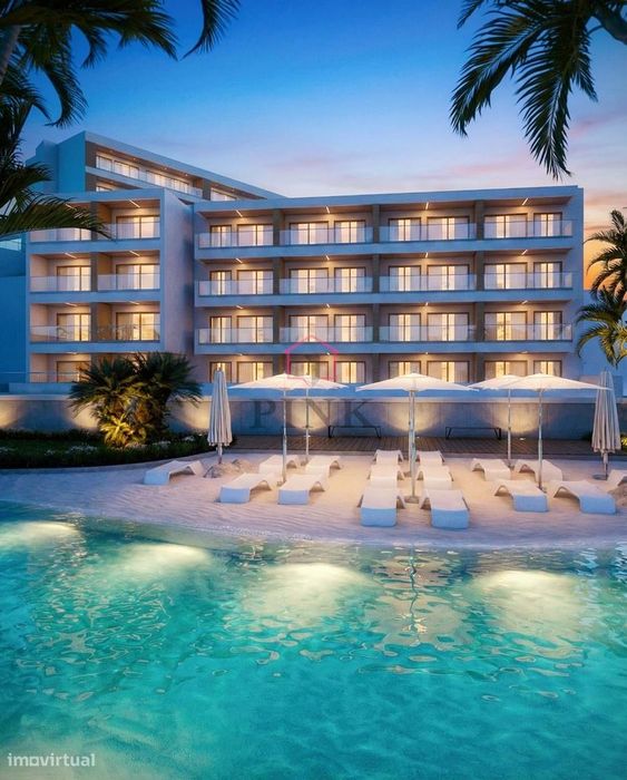 Apartamento com Piscina - T1 na Calheta