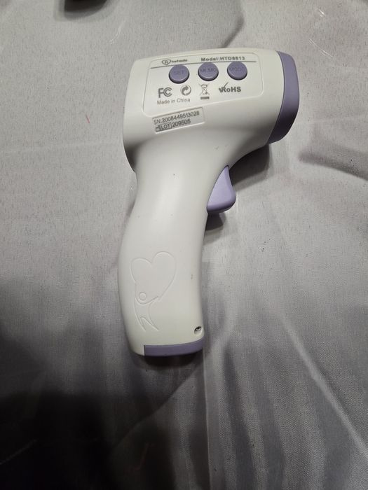 Termometr bezdotykowy HetaidaHTD 8813