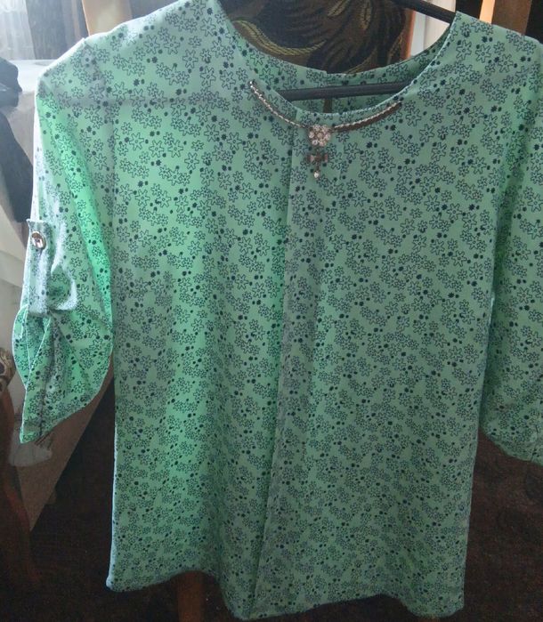 Гарна жіноча сорочка не мнеця колір березовий