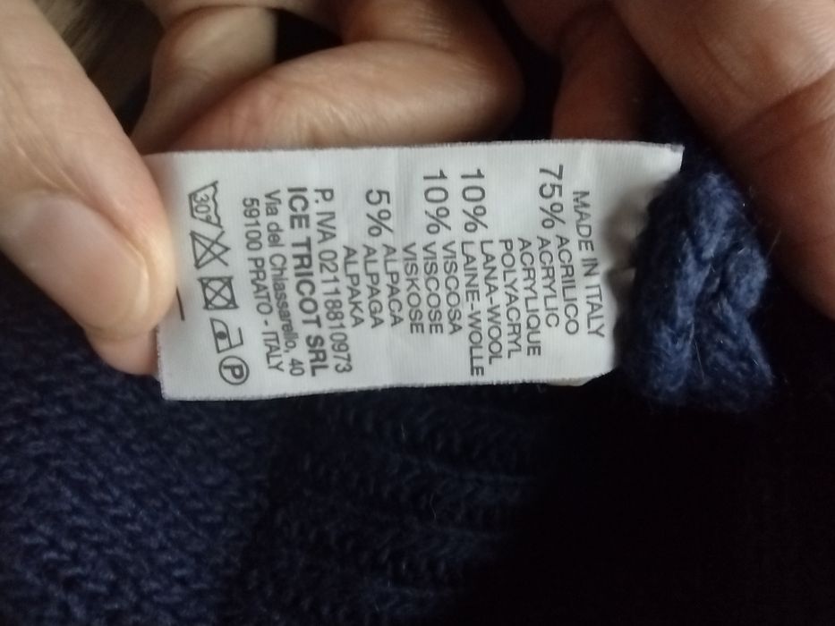 Włoski granatowy sweterek rękaw 3/4 rozmiar M