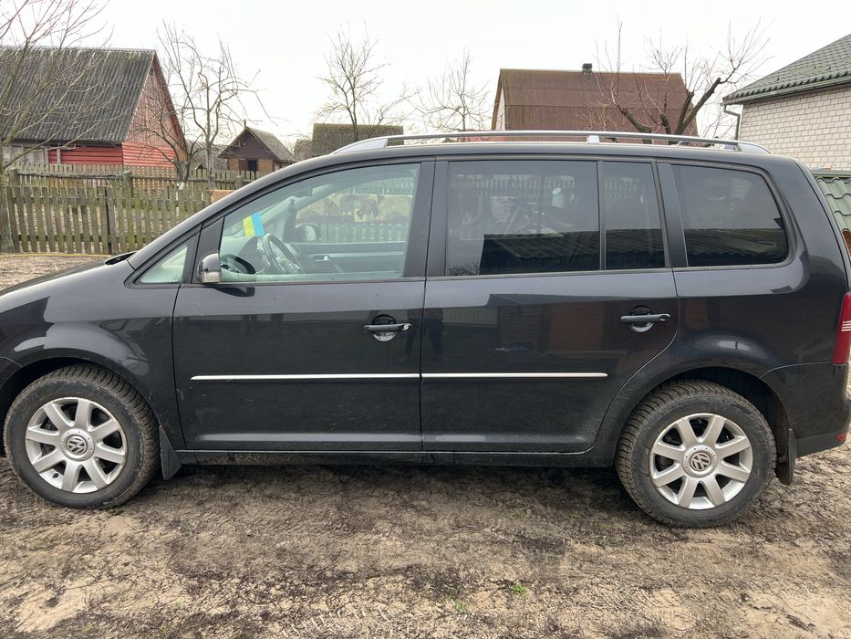 Touran 2007 2.0 125kw