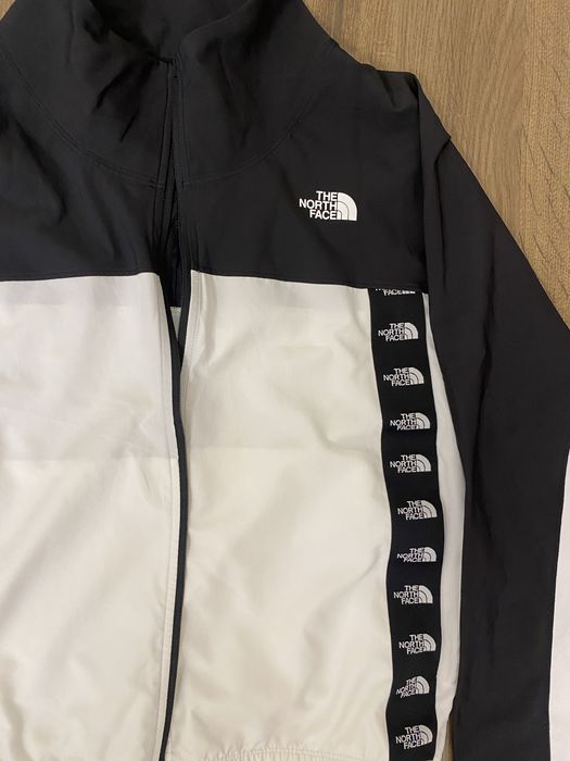 The north face зип олимпийка розмір s в гарному стані