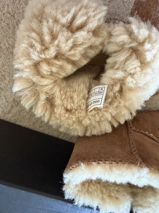 дитячі пінетки-чобітки UGG Erin