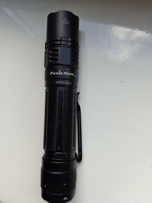 Latarka Fenix PD36R PRO. Jak nowa
