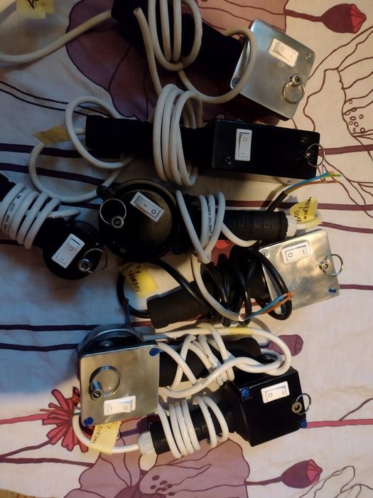 Lampy UV do poławiania bursztynu