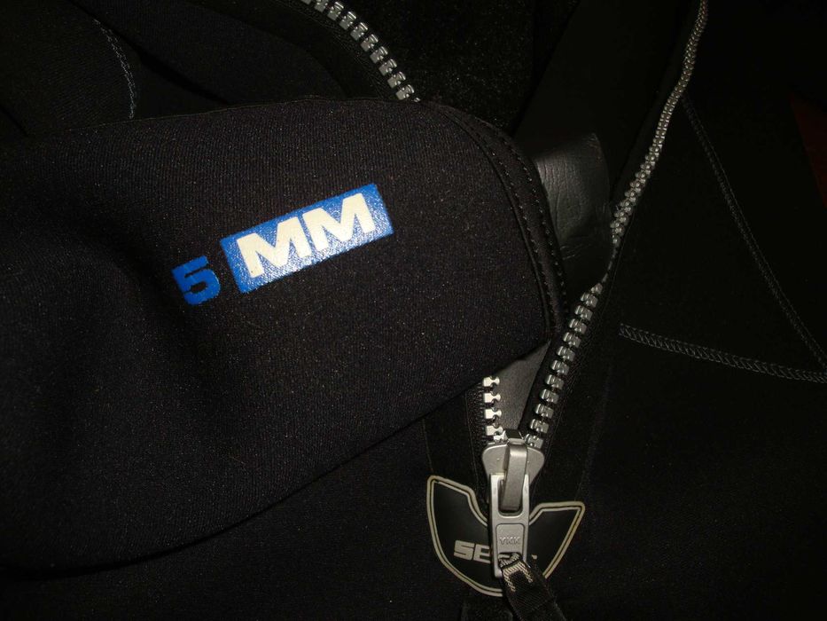 Гидрокостюм SEAC , размер 52-54 ( L-XL ) , толщина 5 mm