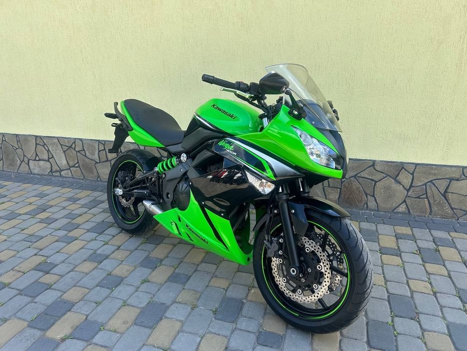 Kawasaki ninja 400r