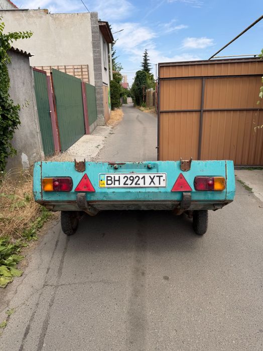 Прицеп легковой