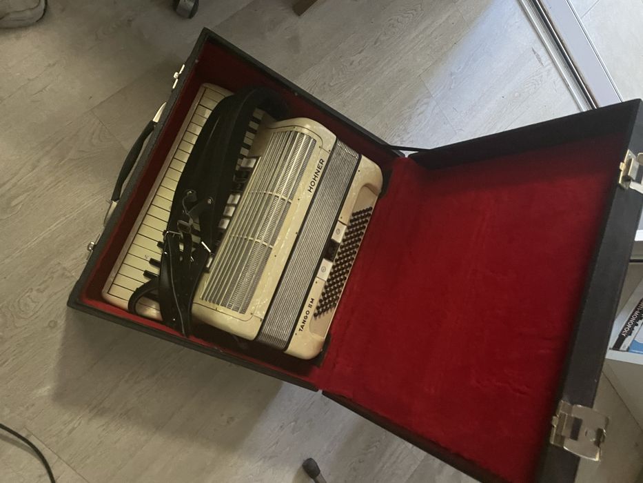 Accordion Case + Tango II Accordion64585696195331121