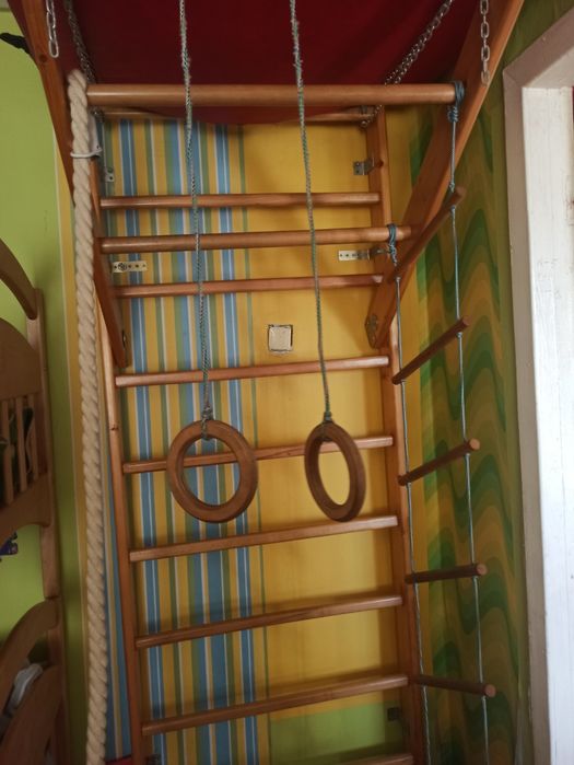 Продам шведську стєнку