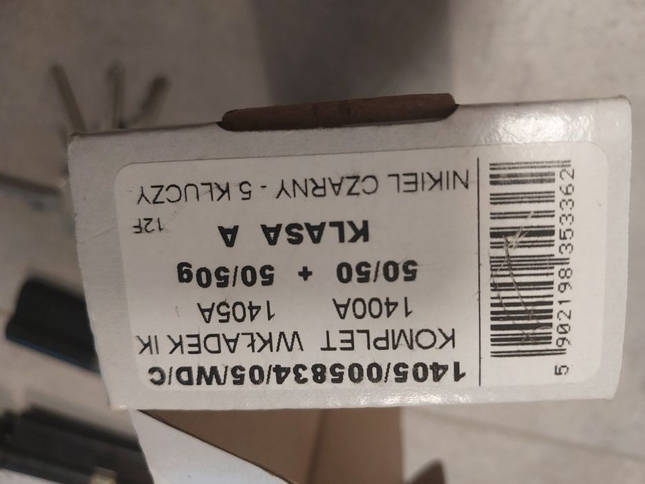 Wkładki Wilka czarne typ 1400A i 1405A o wymiarach 50/50