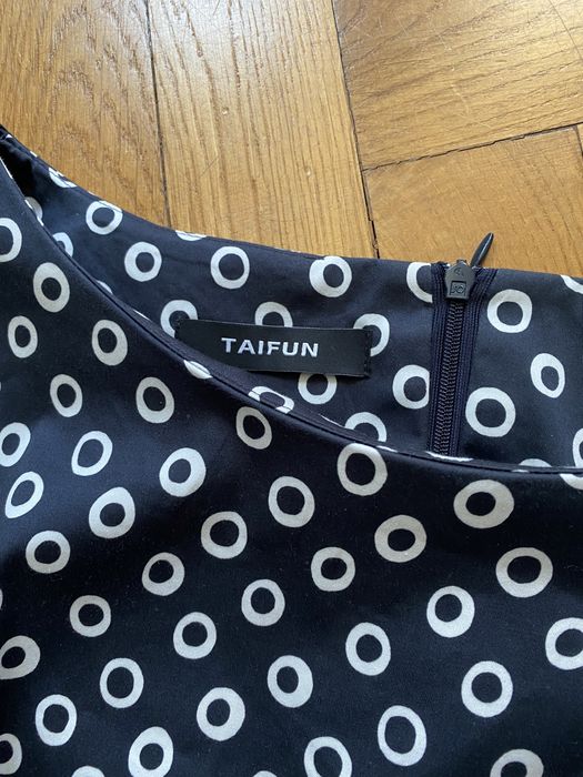 Sukienka kropki Tajfun